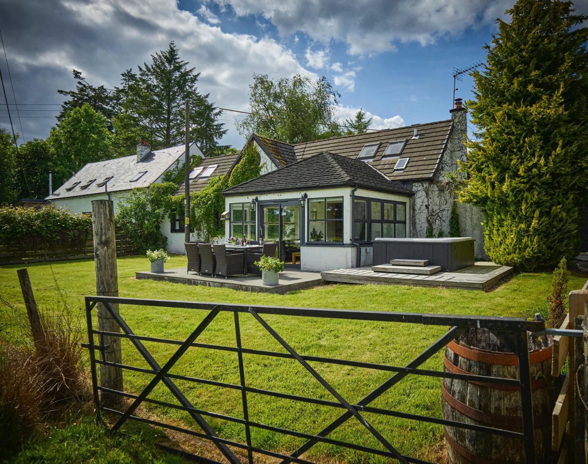 Lochend Chalets Port of Menteith Kültér fotó